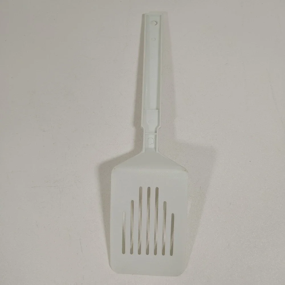 Vintage 1993 Pillsbury Doughboy Slotted Spatula Blade 11 1/2
